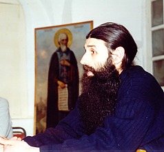 Священник Максим Первозванский, духовник православного молодежного объединения «Молодая Русь»